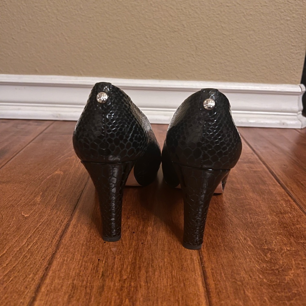 Stuart Weitzman Heels - Picture 4 of 8